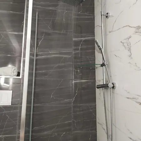 Apartament Marina *