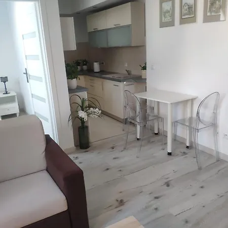 Marina Apartament *