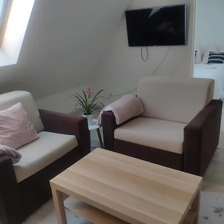 Marina Apartament *