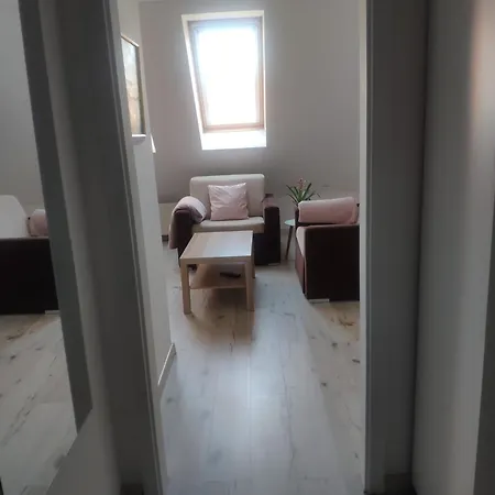Apartament Marina