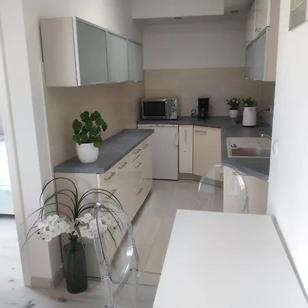 Marina Apartament *