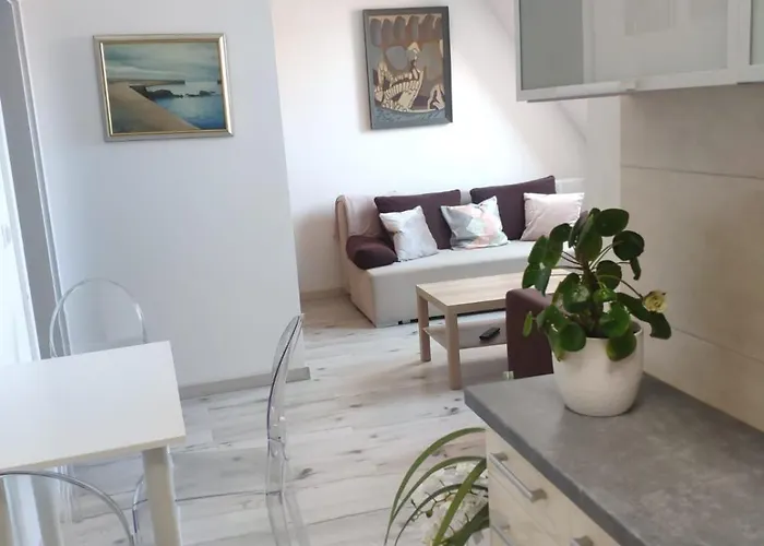 Apartament Marina